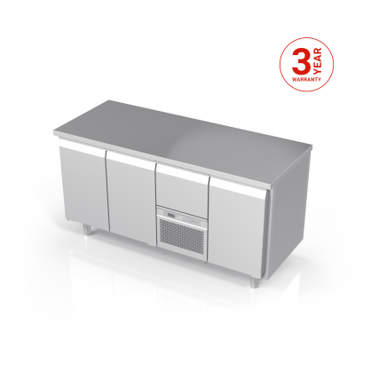 Cooling Counter with 3 Doors, -5 ... +8 °C